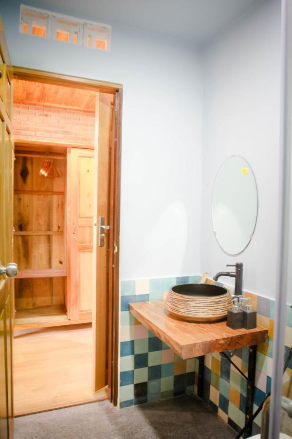 Anstay Homestay & Apartment Дананг Екстериор снимка