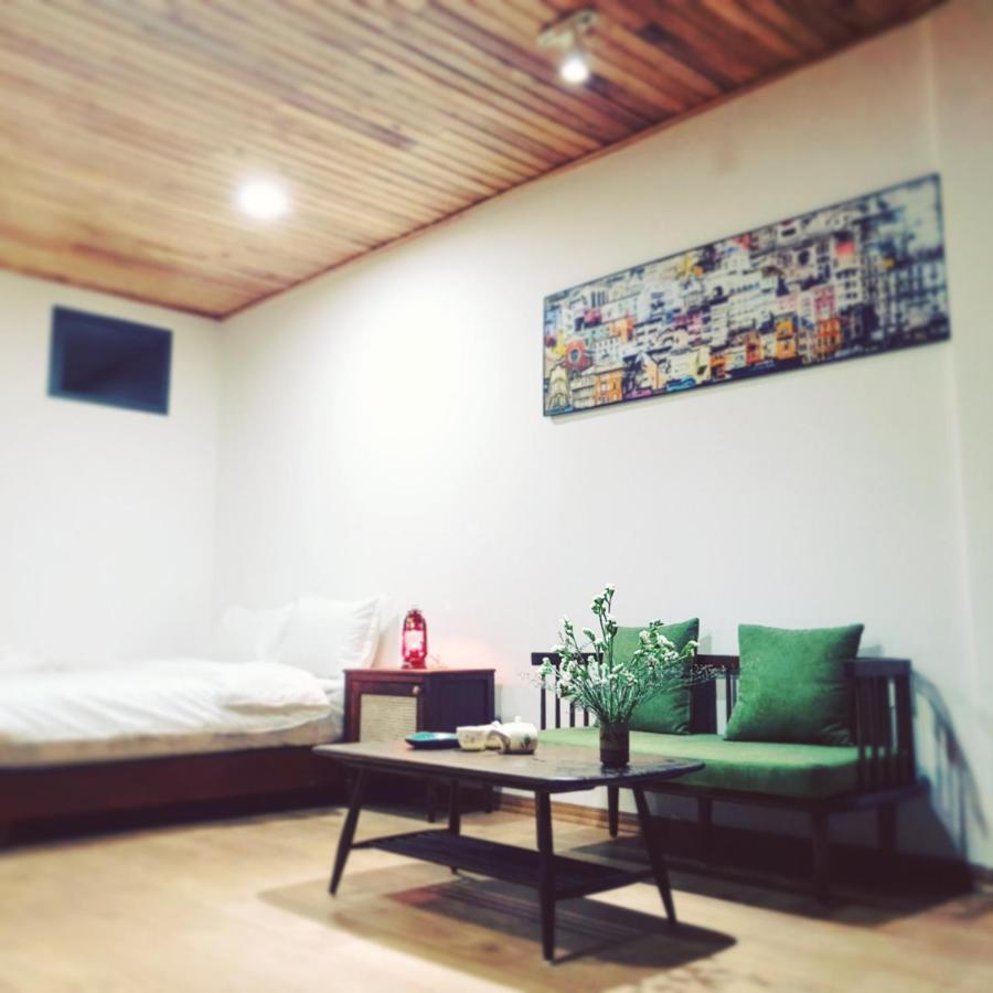 Anstay Homestay & Apartment Дананг Екстериор снимка